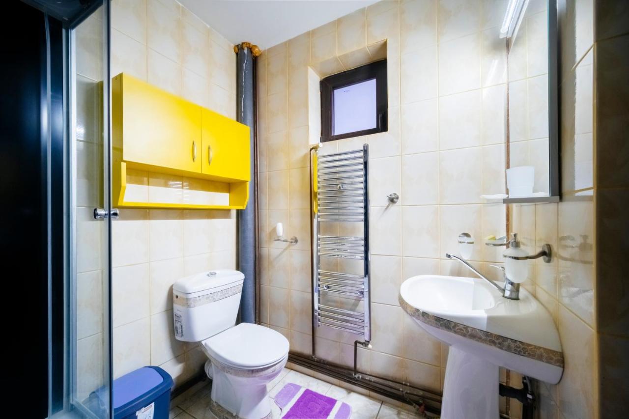 Villa Casa Valeria Voronet Esterno foto